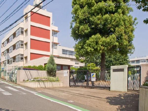 Primary school. 620m until Kawaguchi Municipal Totsuka Elementary School