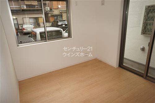 Non-living room. Building 3