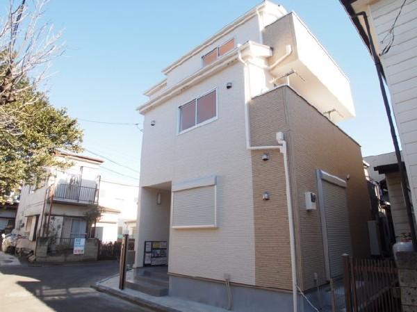 Local appearance photo