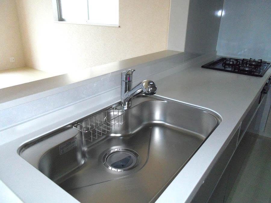 Kitchen. anytime, anywhere. To have received your contact can guide you ready within 30 minutes, We are ready at all times