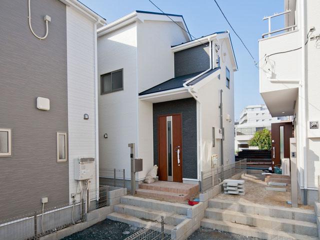 Other local. ● 3 Building