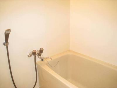 Bath.  ☆ Spacious bath time to accumulate hot water ☆