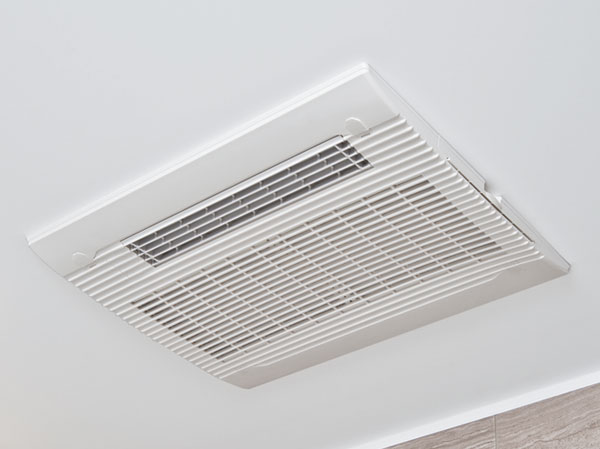 Bathing-wash room.  [Bathroom for heating dryer] Bathroom heating dryer laundry even on rainy days can be dried. It can also be used as a winter of preliminary heating.