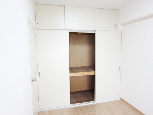 Receipt. Separate reference is a picture