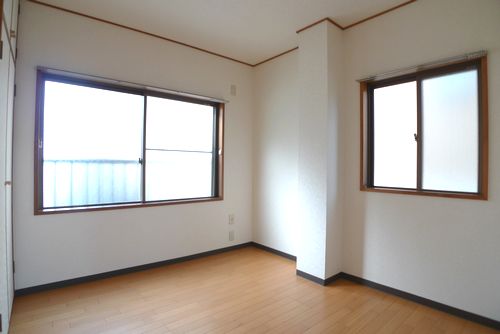 Living and room. North Western-style