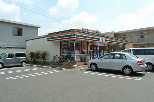 Convenience store. Seven-Eleven Kawaguchi Nishiaoki 3-chome up (convenience store) 356m