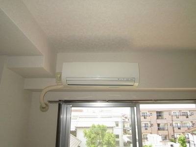 Other. Air-conditioned