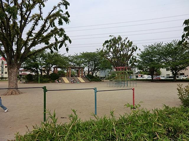 park. 750m to Totsuka willow park