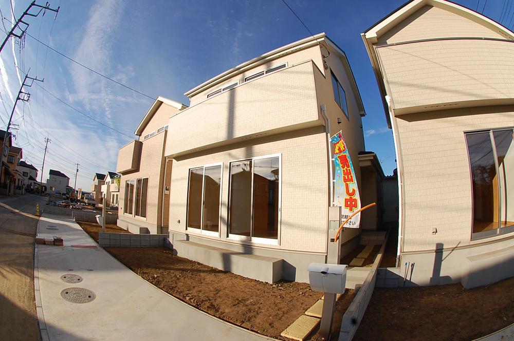 Local appearance photo. C Building