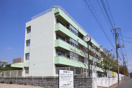 Junior high school. 2176m until Kawaguchi Municipal lay Junior High School