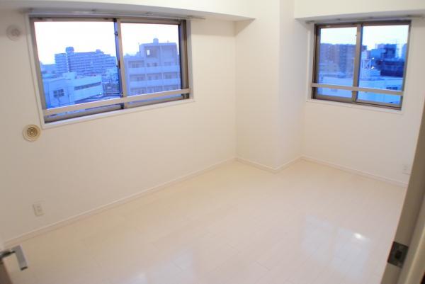 Non-living room. Western-style 6.1 Pledge