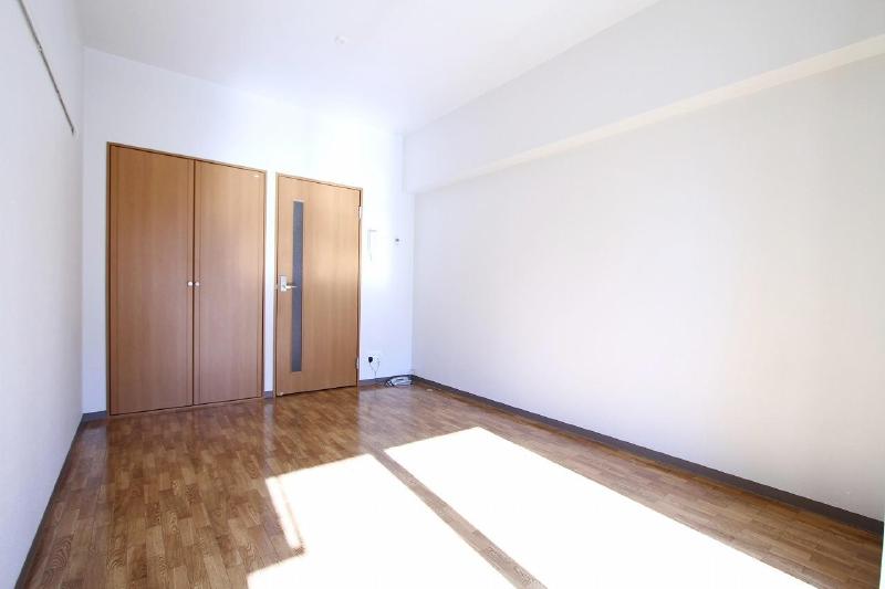 Other room space. Entrance key is the high security of key card