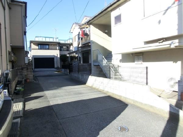 Local appearance photo