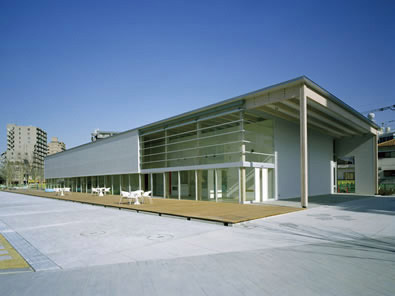 Surrounding environment. Kawaguchi Municipal Art Gallery ・ Atria (about 1340m ・ Art gallery for Kawaguchi citizen facing the lawn of the square full of 17 minutes) and airy walk. Rather than display a fixed work, every time, To cut a different idea of ​​Art, It has held a variety of exhibitions. Also, Welcomed artists to lecturer, Many with children can enjoy workshops adult.