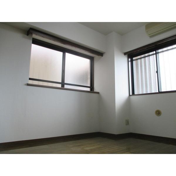 Non-living room