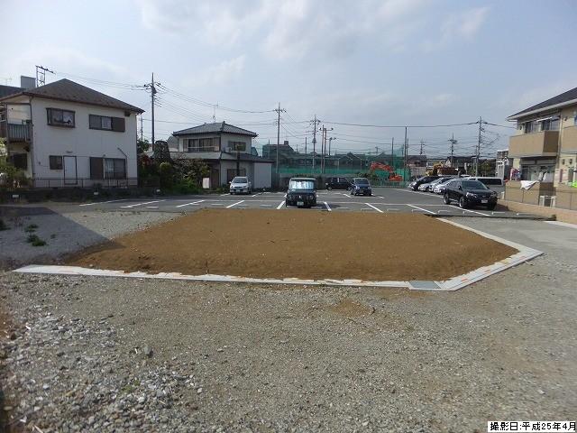 Local photos, including front road. Local (April 2013) Shooting