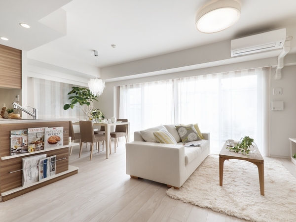 Light will rain down from the LD south-facing wide opening