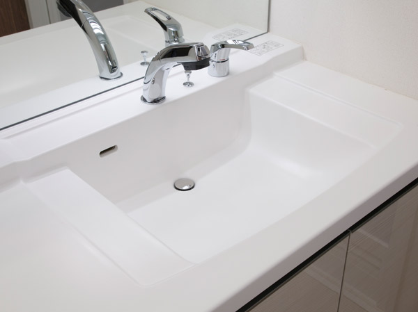 Bathing-wash room.  [Bowl-integrated counter] Adopt the artificial marble feeling of luxury. Since there is no seam of the top plate and bowl, It is easy to clean.