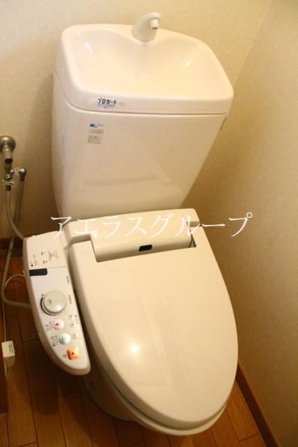 Toilet. Happy in the winter Washlet