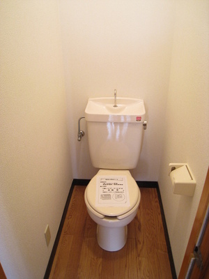 Toilet. Yes toilet outlet Yes Washlet