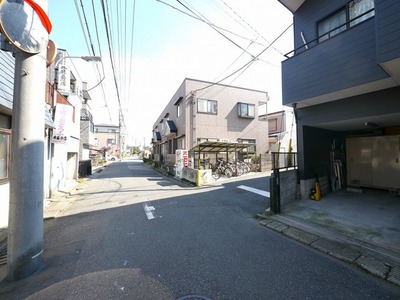 Other. Until the other (Other) 10m