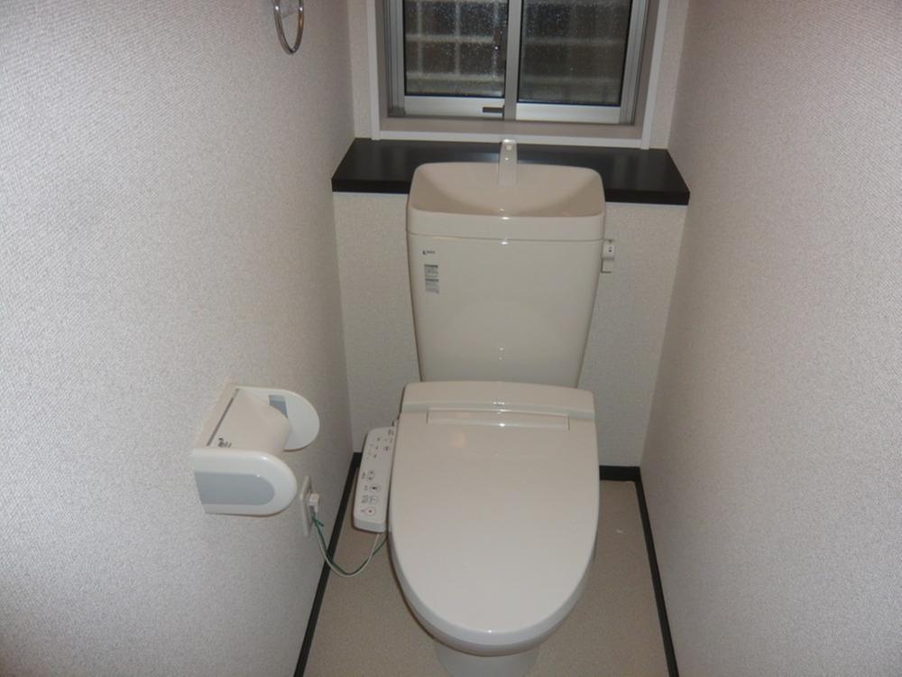 Toilet. Shooting date 2013 / 07 / 26