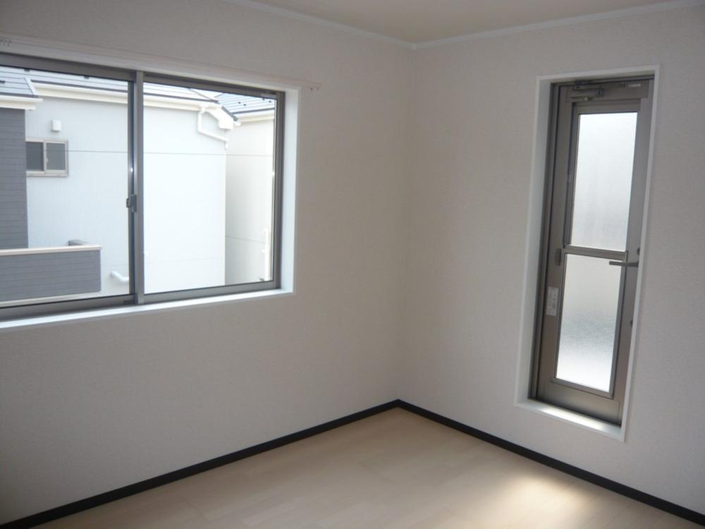 Non-living room. Shooting date 2013 / 07 / 26