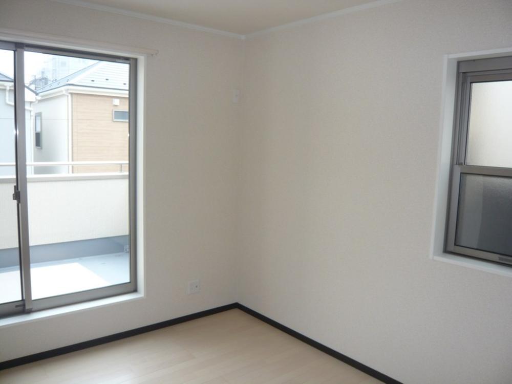 Non-living room. Shooting date 2013 / 07 / 26