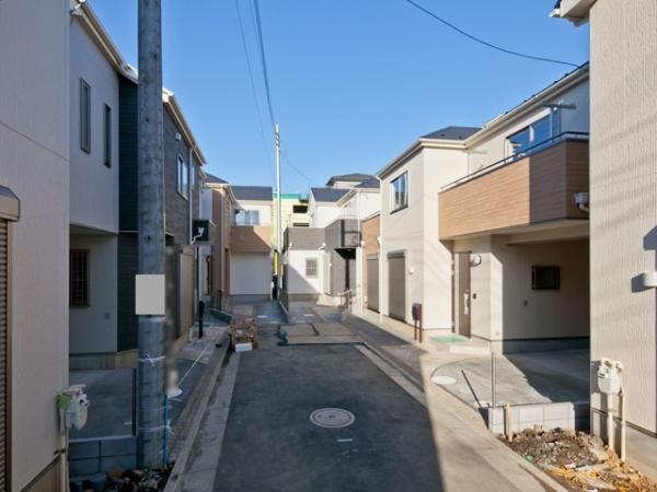 Living. Shooting date 2013 / 07 / 26