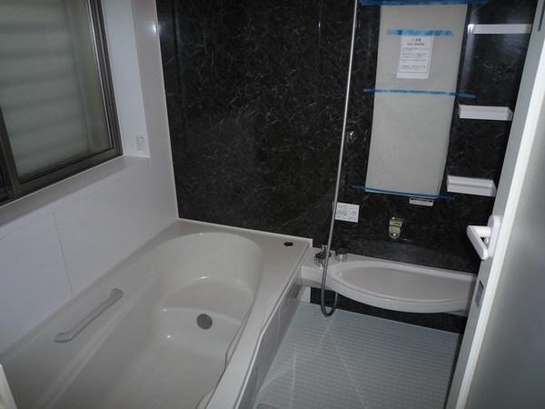 Bathroom. Shooting date 2013 / 07 / 26