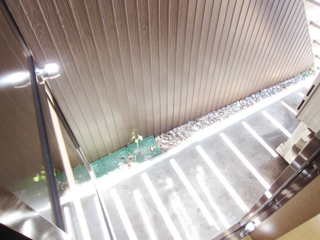 Balcony. There is space Hoseru the laundry