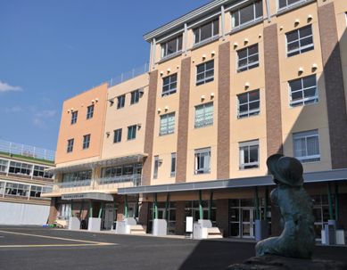 Primary school. 481m until Kawaguchi Honcho elementary school (elementary school)