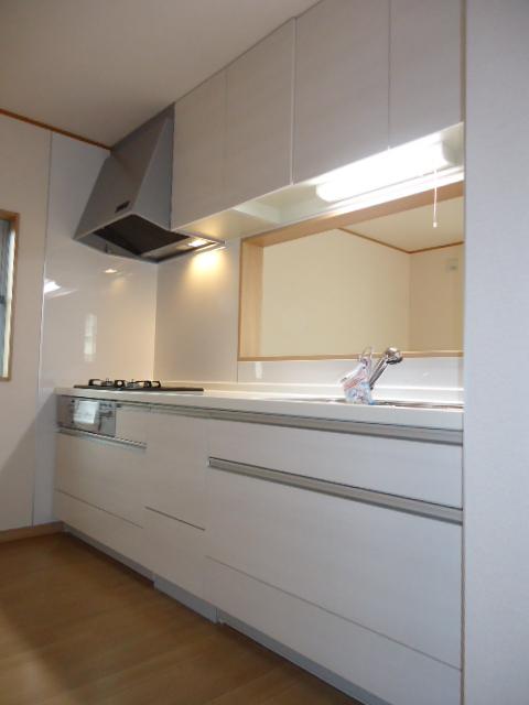 Same specifications photo (kitchen). Same specification kitchen photo