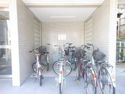 Other common areas. Shared facilities 1