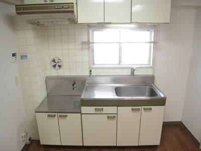 Kitchen. Cooking space down pat