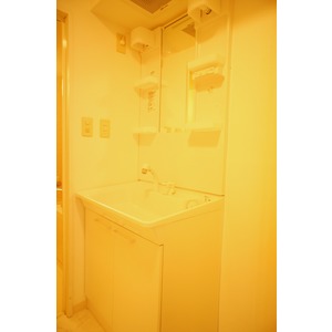 Living and room. Western-style 6.3 Pledge