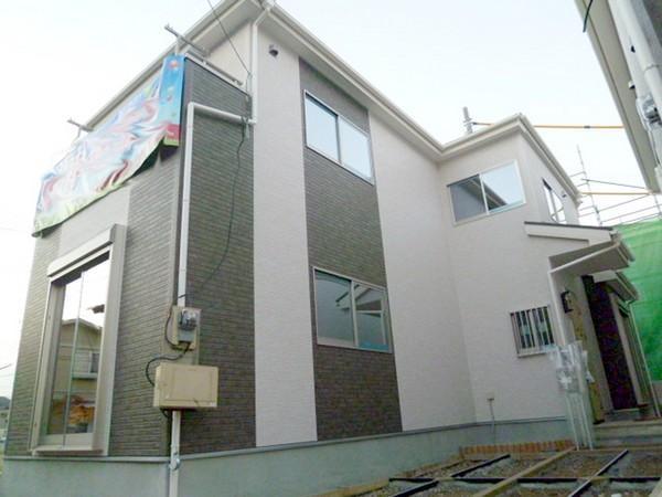 Local photos, including front road