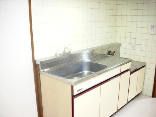 Kitchen. Gas stove installation Allowed Kitchen