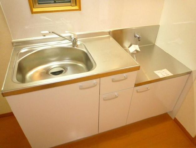 Kitchen. There ventilation small window in the kitchen