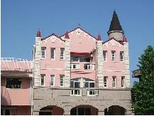 kindergarten ・ Nursery. Hatobue nursery school (kindergarten ・ 914m to the nursery)