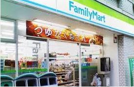 Convenience store. FamilyMart Hatogaya Hachimangi store up (convenience store) 226m