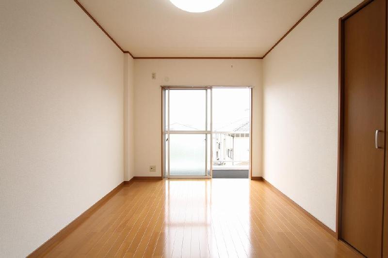 Other room space. It is a photograph from the kitchen Conversation also will gain momentum in the dishes