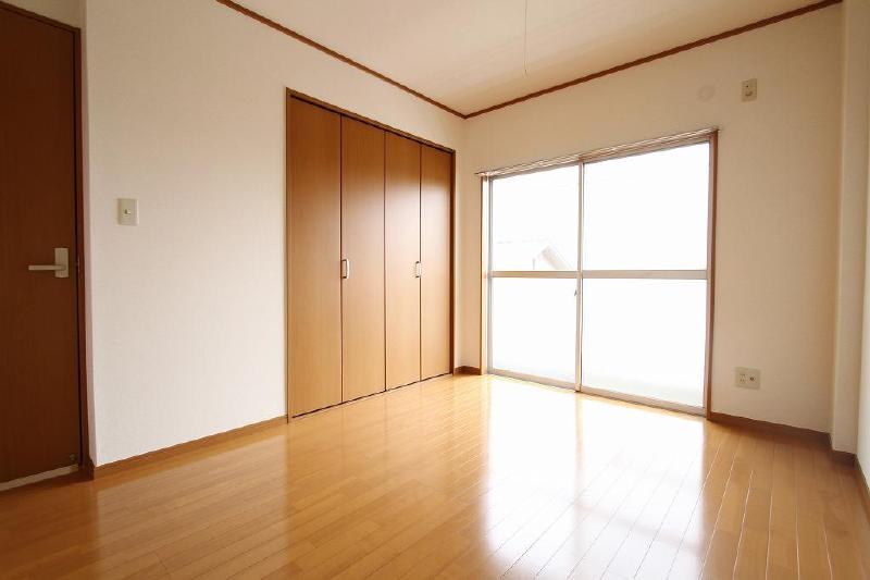 Other room space. Flooring ・ wallpaper ・ We all joinery exchange