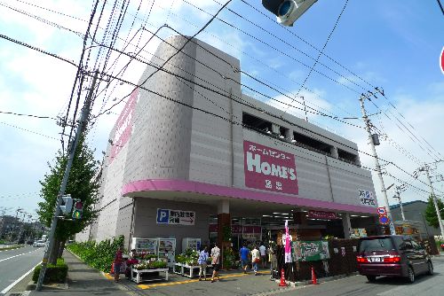 Home center. Shimachu Co., Ltd. Holmes Kawaguchi store up (home improvement) 529m