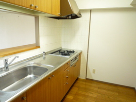 Kitchen. 3 is a neck gas system Kitchen