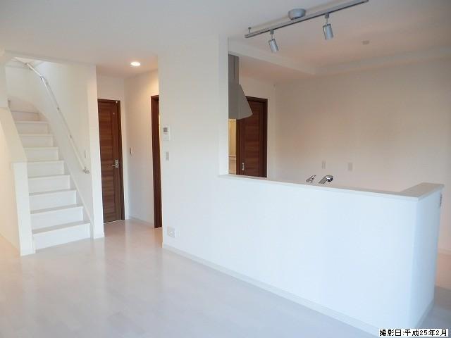 Living. Indoor (February 2013) Shooting