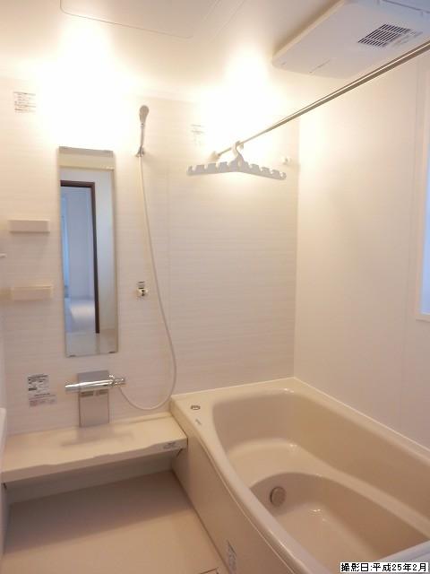 Bathroom. Indoor (February 2013) Shooting