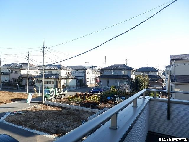 View photos from the dwelling unit. View from local (February 2013) Shooting