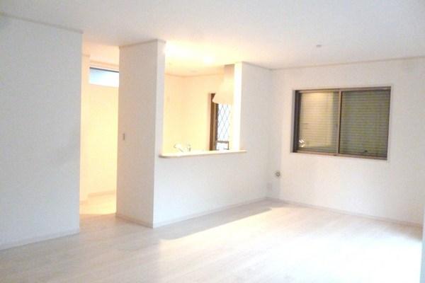 Living. Indoor (12 May 2013) Shooting