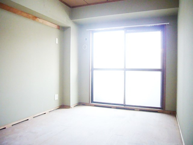 Living and room. The brightness of the balanced Japanese-style room.